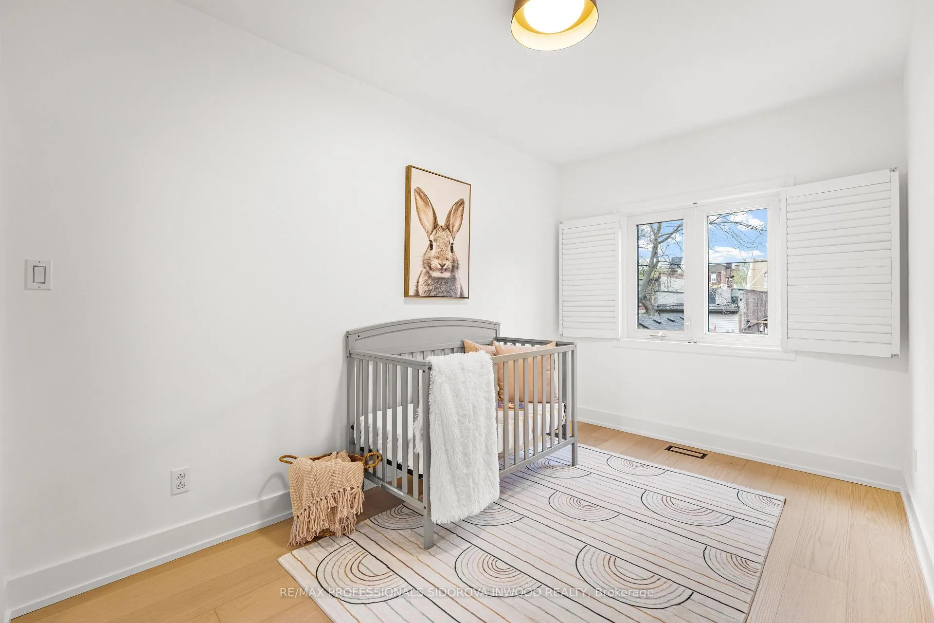 Photo 29 of 2 Ostend Avenue, Toronto, High Park-Swansea — HOMEH