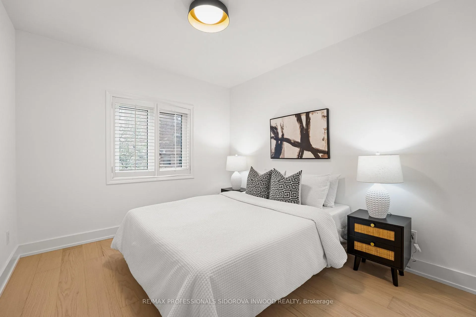 Photo 34 of 2 Ostend Avenue, Toronto, High Park-Swansea — HOMEH