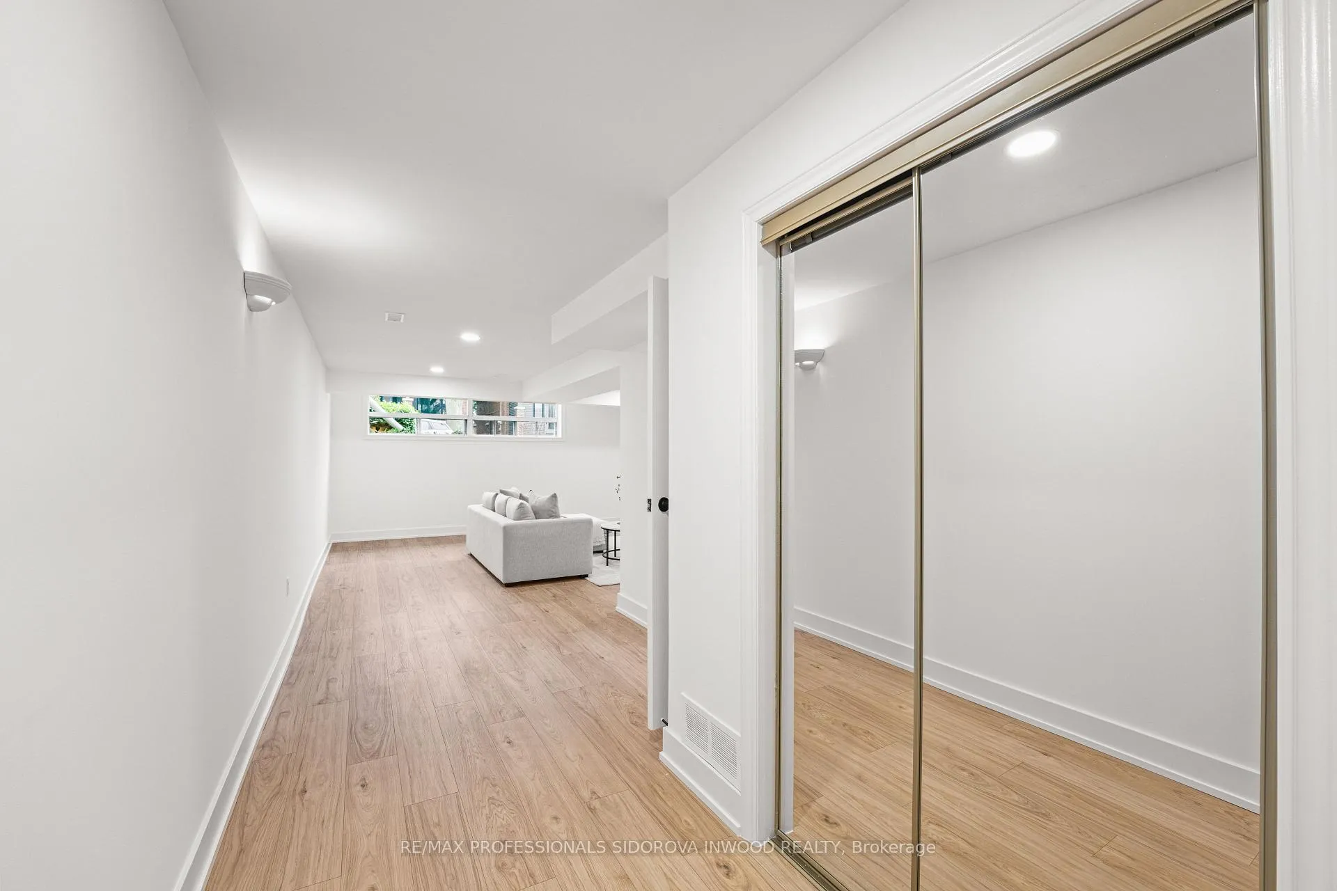 Photo 42 of 2 Ostend Avenue, Toronto, High Park-Swansea — HOMEH
