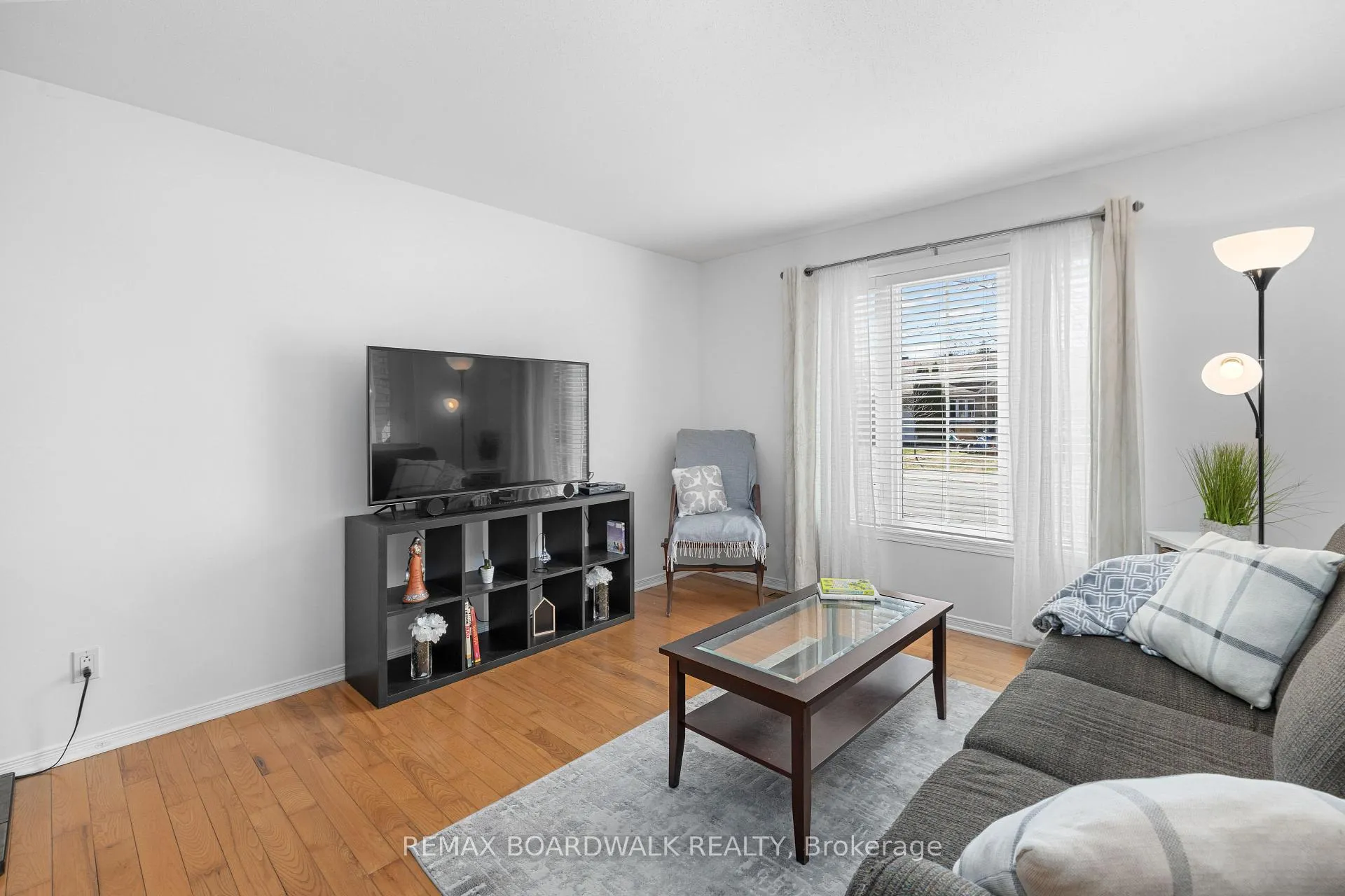 Photo 3 of 403 Flora Street, Carleton Place — HOMEH