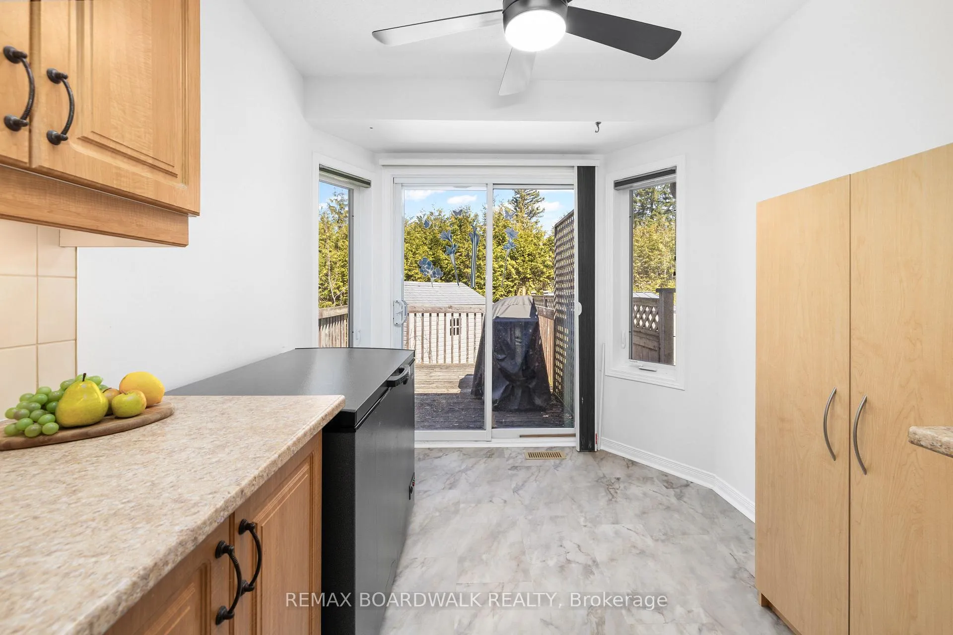 Photo 10 of 403 Flora Street, Carleton Place — HOMEH
