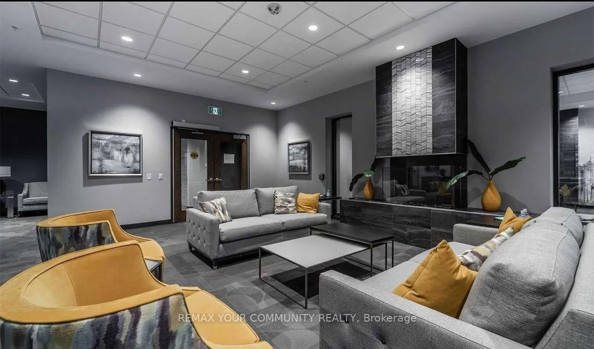 Photo 10 of Unit 307, 30 Hamilton Street S, Hamilton, Waterdown — HOMEH