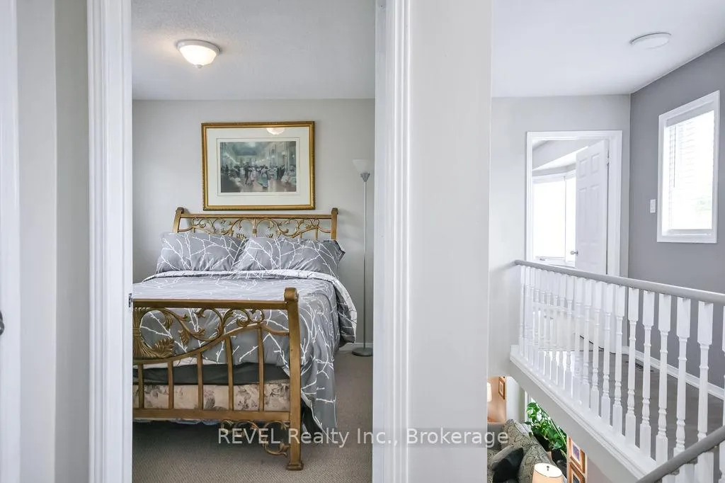 Photo 24 of 179 Luckport Crescent, Midland — HOMEH