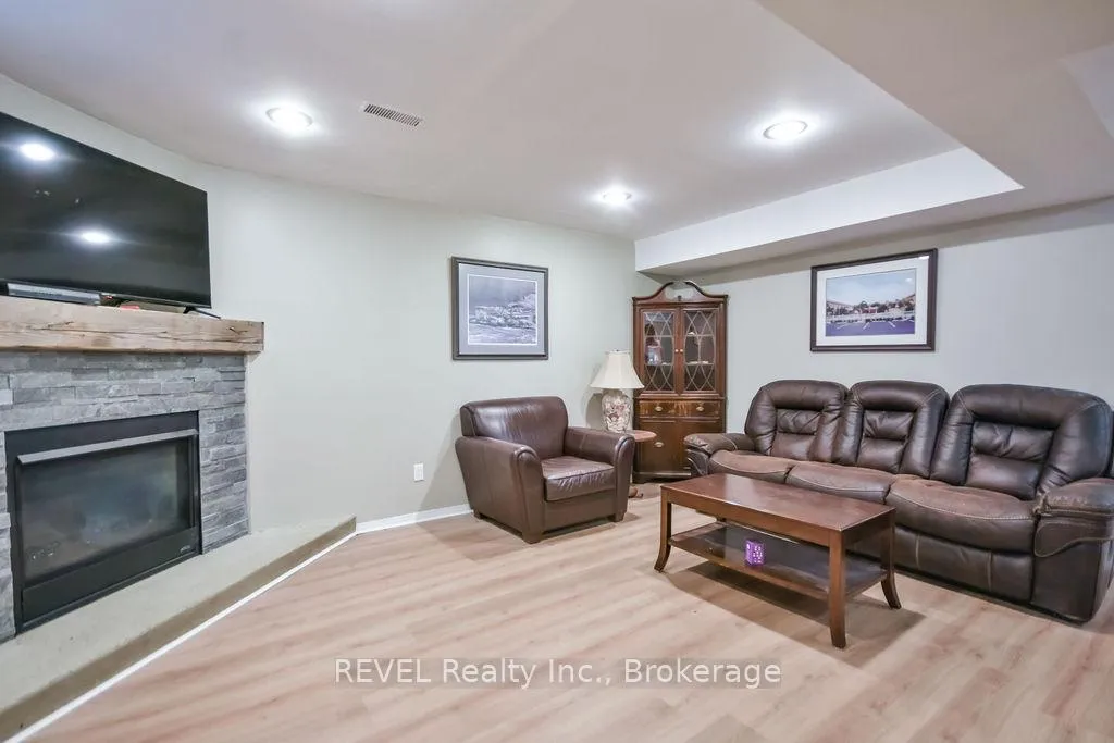 Photo 31 of 179 Luckport Crescent, Midland — HOMEH