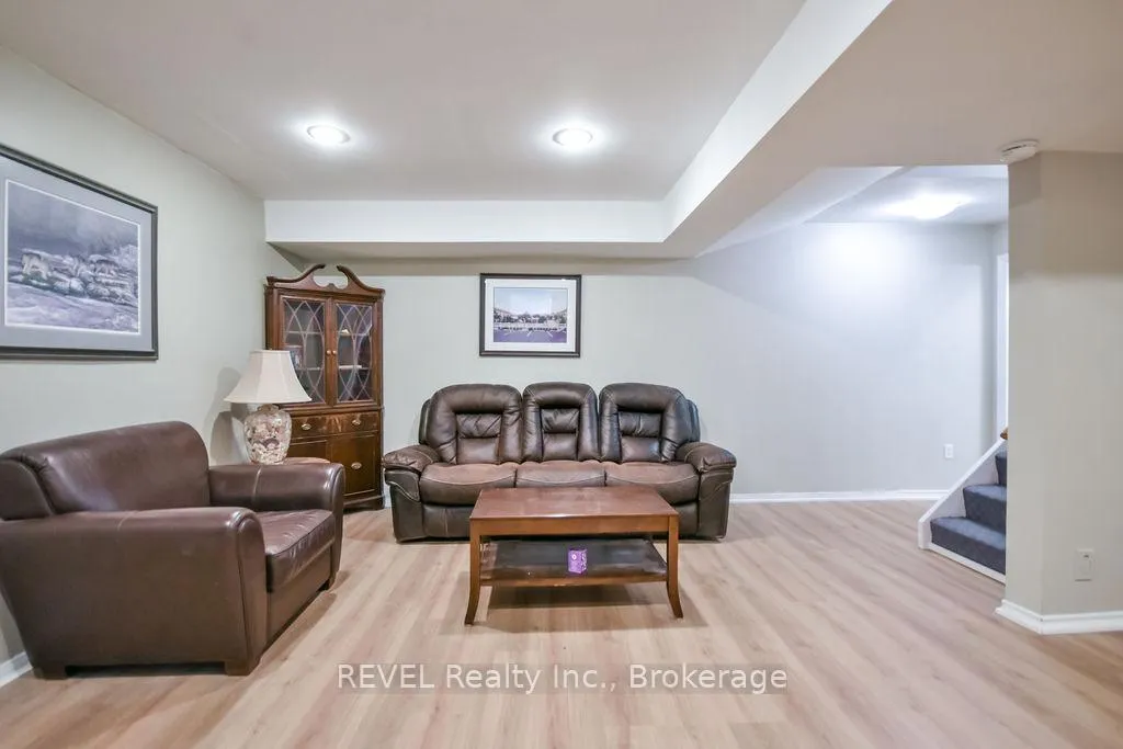 Photo 32 of 179 Luckport Crescent, Midland — HOMEH