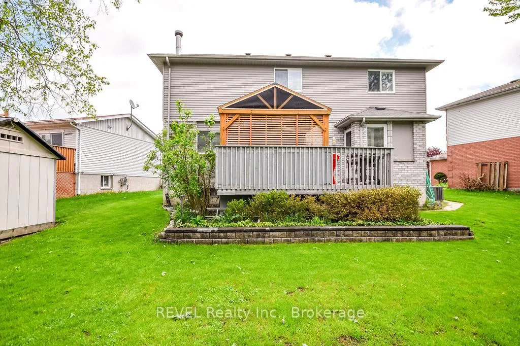 Photo 37 of 179 Luckport Crescent, Midland — HOMEH