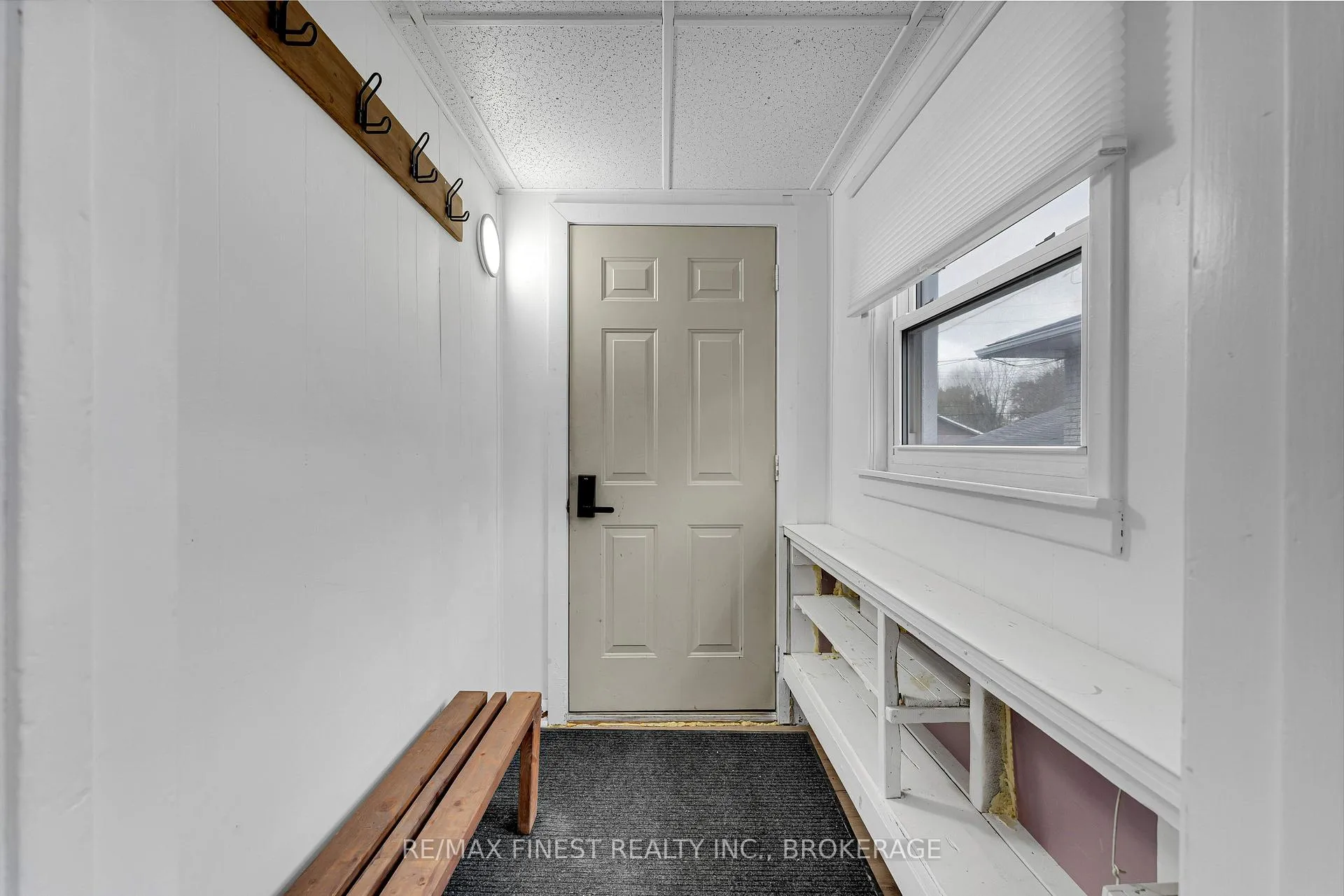 Photo 4 of 81 Weller Avenue, Kingston, Rideau — HOMEH