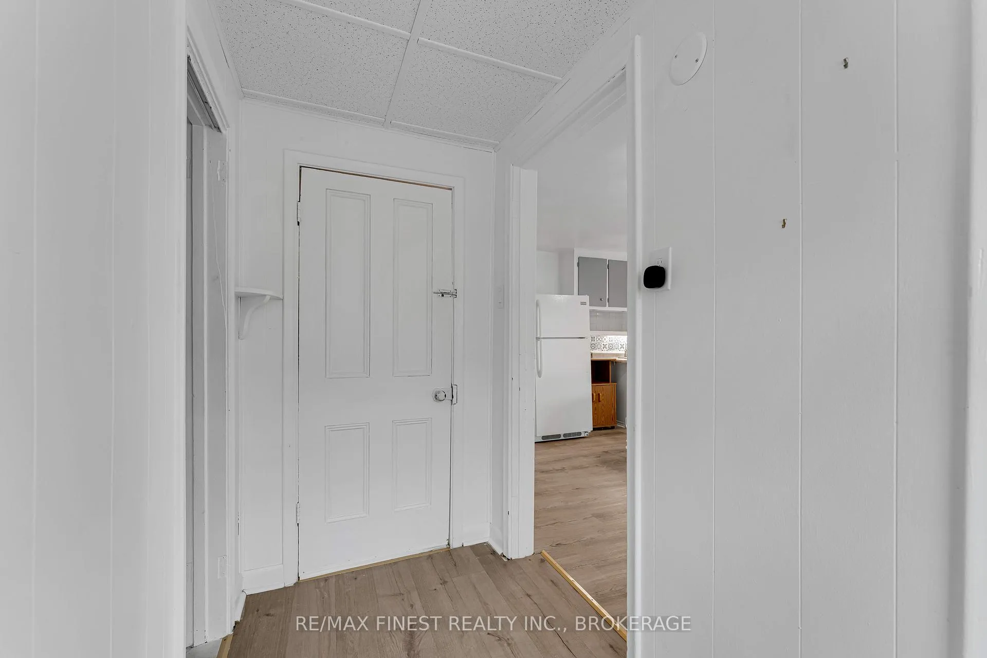 Photo 6 of 81 Weller Avenue, Kingston, Rideau — HOMEH