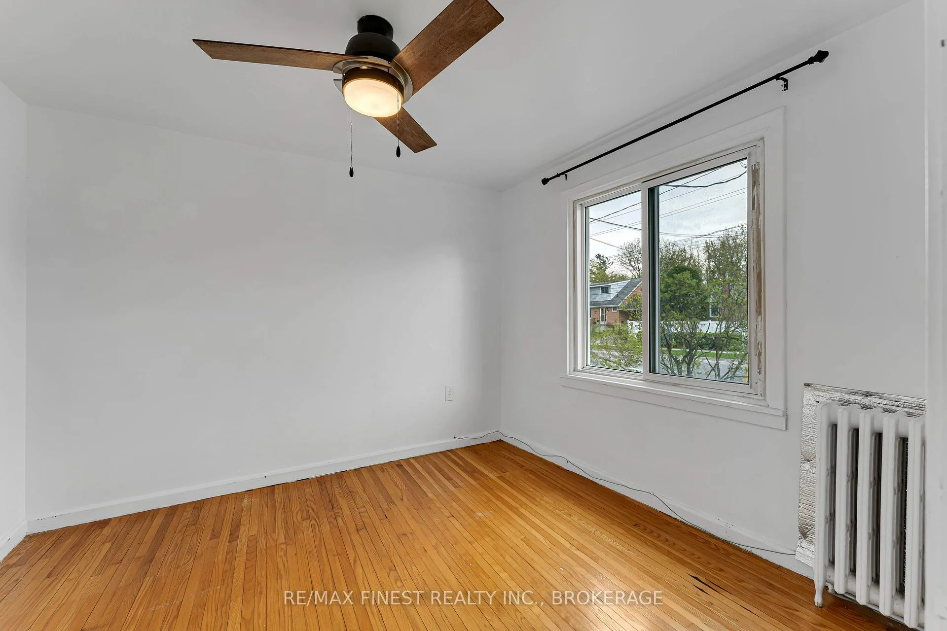 Photo 16 of 81 Weller Avenue, Kingston, Rideau — HOMEH