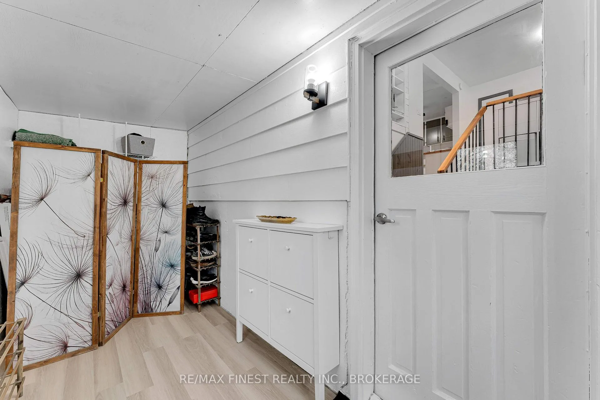 Photo 21 of 81 Weller Avenue, Kingston, Rideau — HOMEH