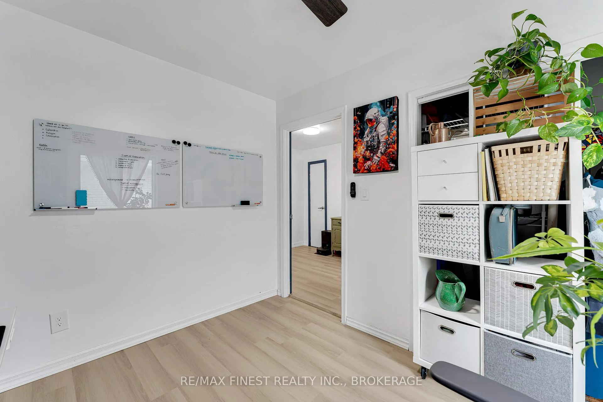Photo 31 of 81 Weller Avenue, Kingston, Rideau — HOMEH