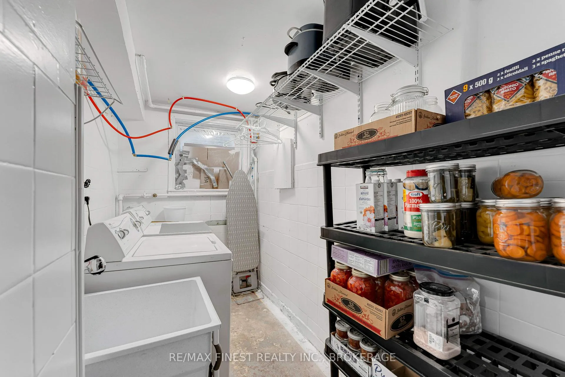 Photo 37 of 81 Weller Avenue, Kingston, Rideau — HOMEH