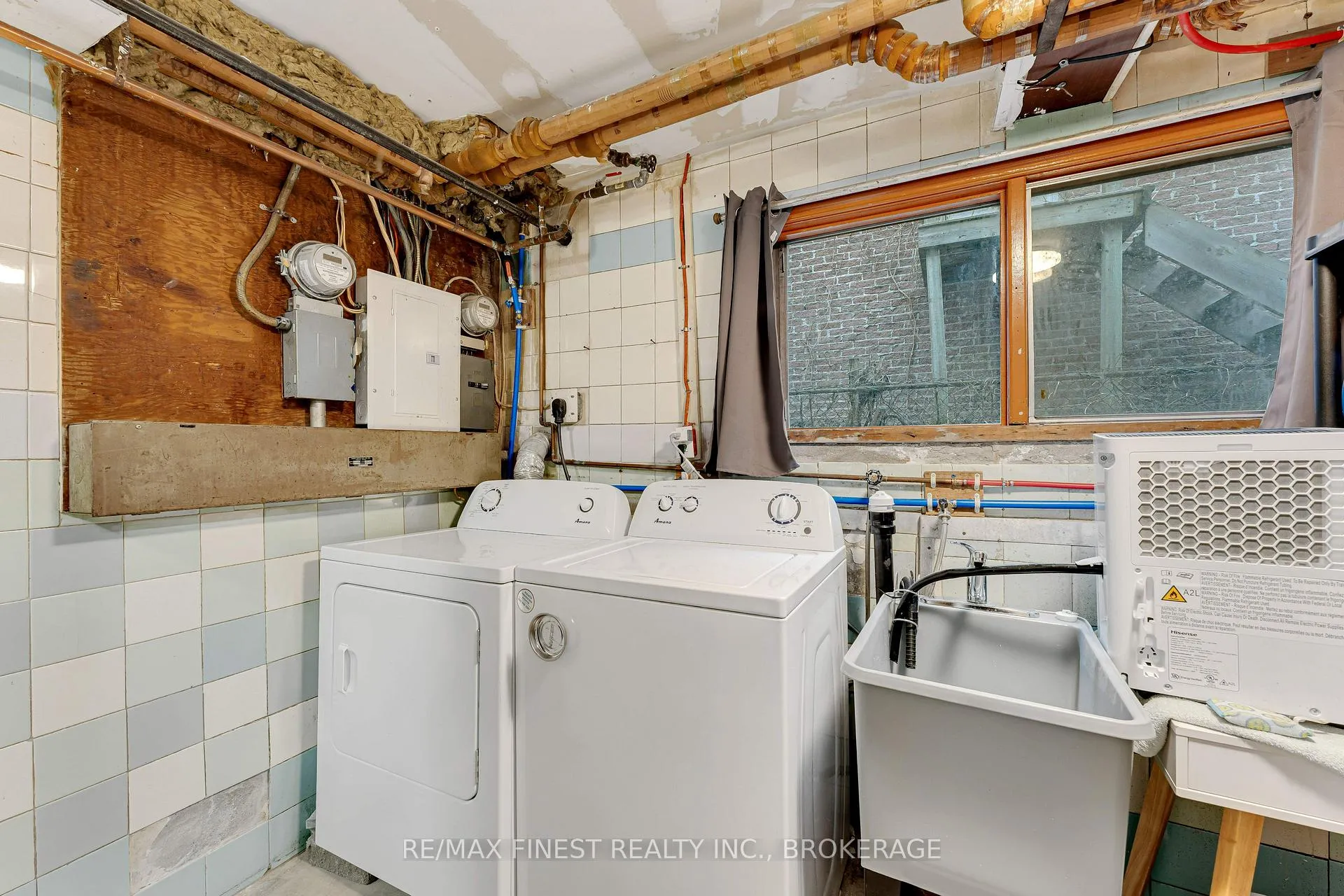 Photo 40 of 81 Weller Avenue, Kingston, Rideau — HOMEH