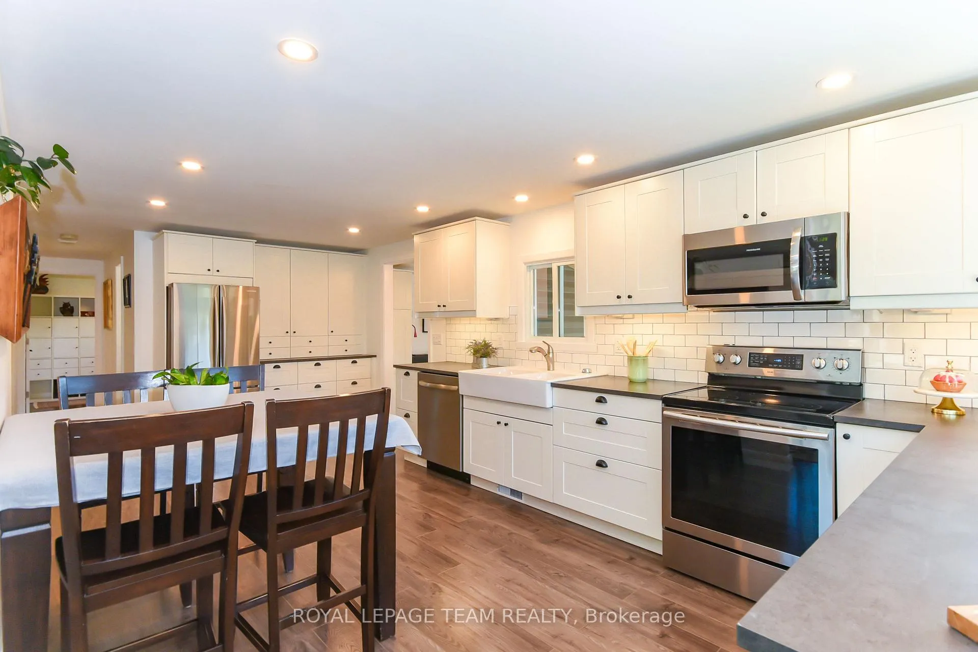 Photo 10 of 3599 Nixon Drive, Ottawa, Osgoode — HOMEH
