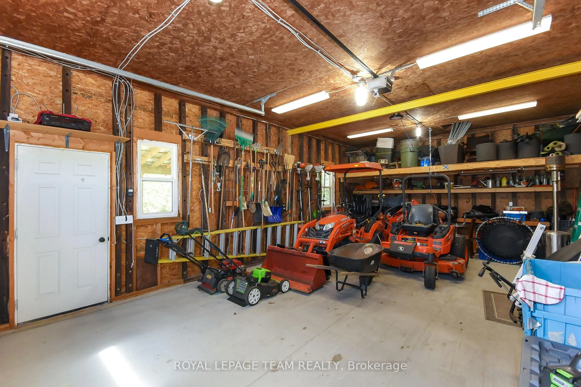 Photo 26 of 3599 Nixon Drive, Ottawa, Osgoode — HOMEH