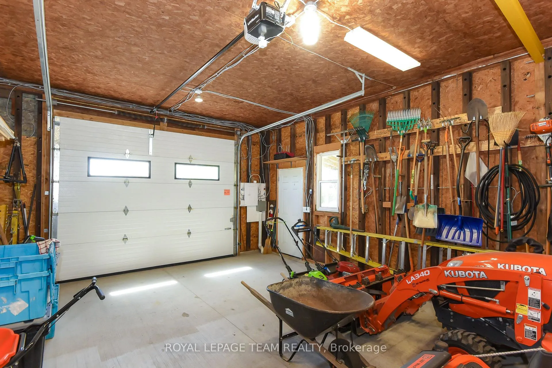 Photo 27 of 3599 Nixon Drive, Ottawa, Osgoode — HOMEH
