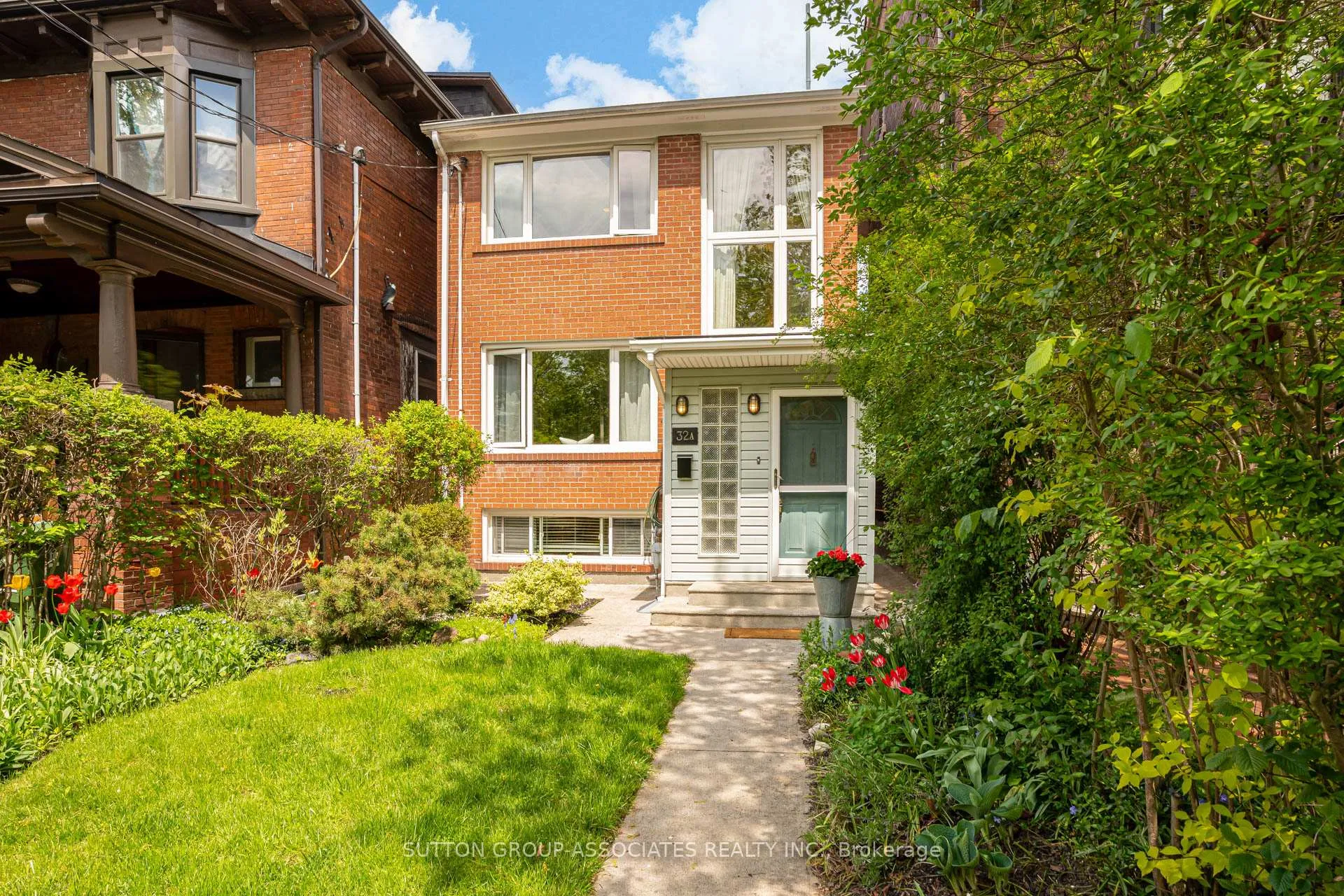 Photo 2 of 32A Vermont Avenue, Toronto, The Annex — HOMEH