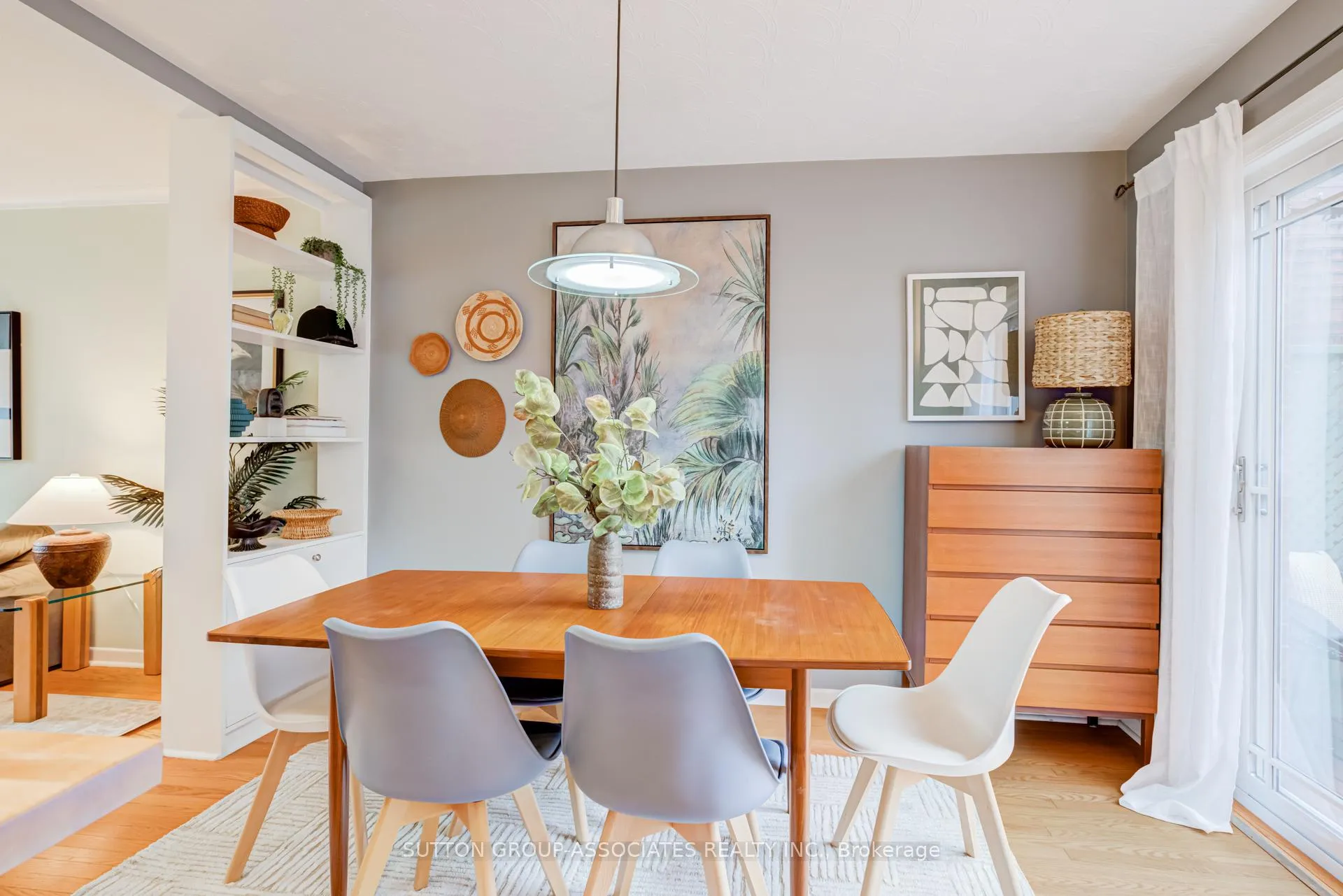 Photo 11 of 32A Vermont Avenue, Toronto, The Annex — HOMEH