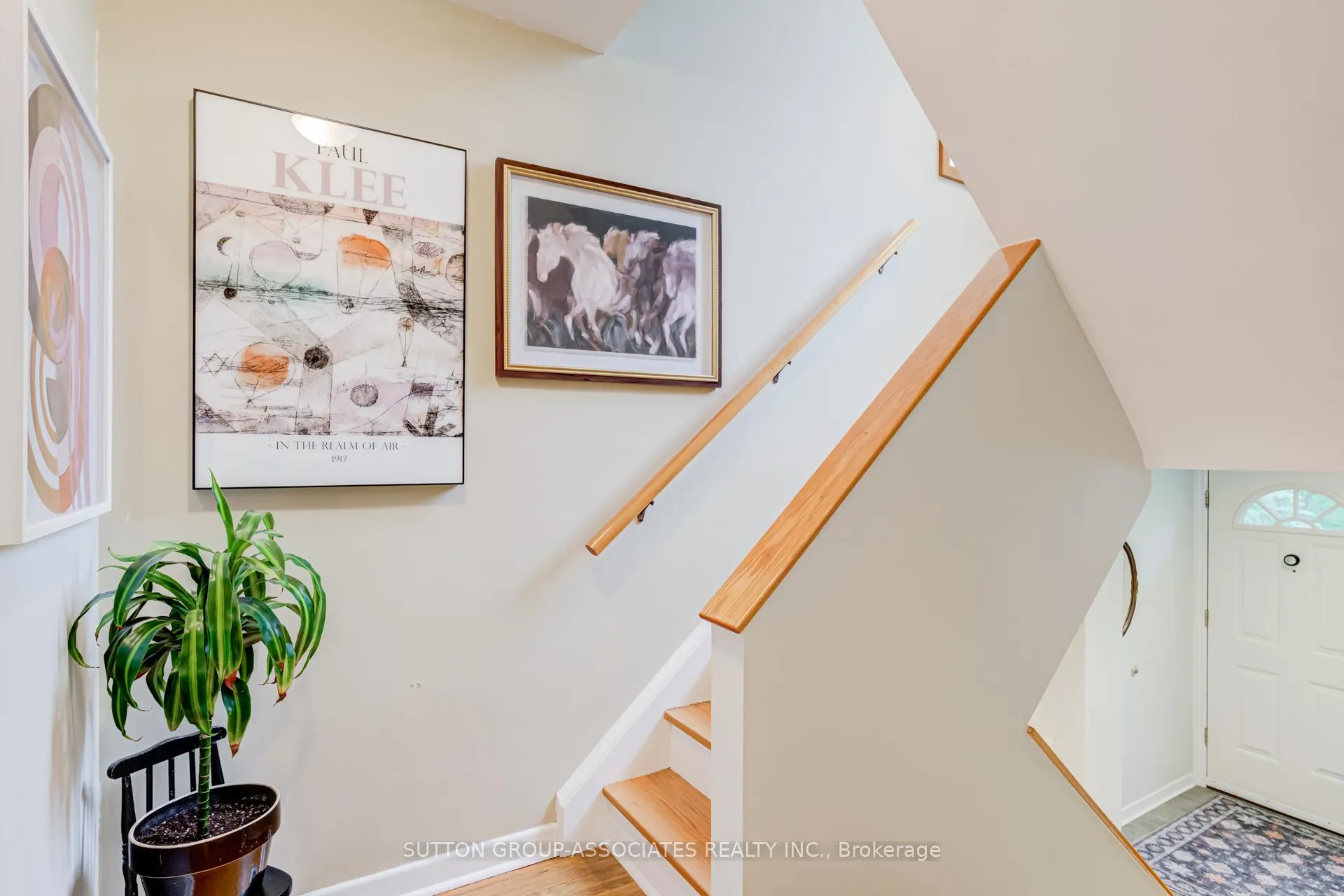 Photo 15 of 32A Vermont Avenue, Toronto, The Annex — HOMEH