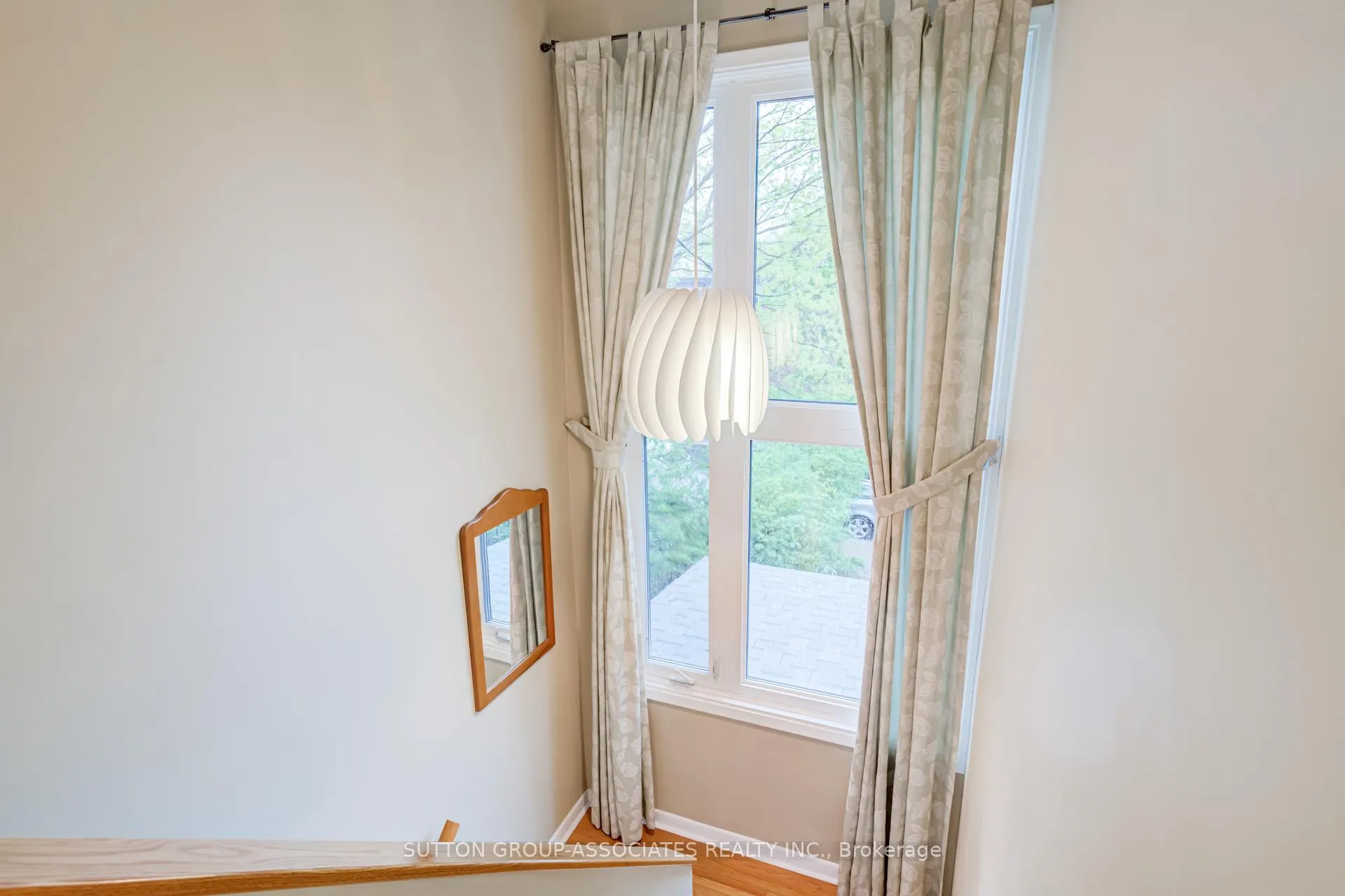 Photo 17 of 32A Vermont Avenue, Toronto, The Annex — HOMEH