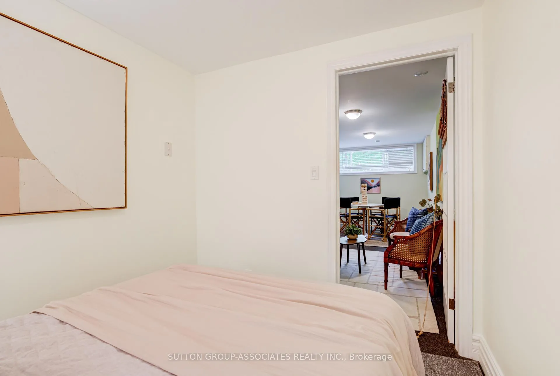 Photo 35 of 32A Vermont Avenue, Toronto, The Annex — HOMEH