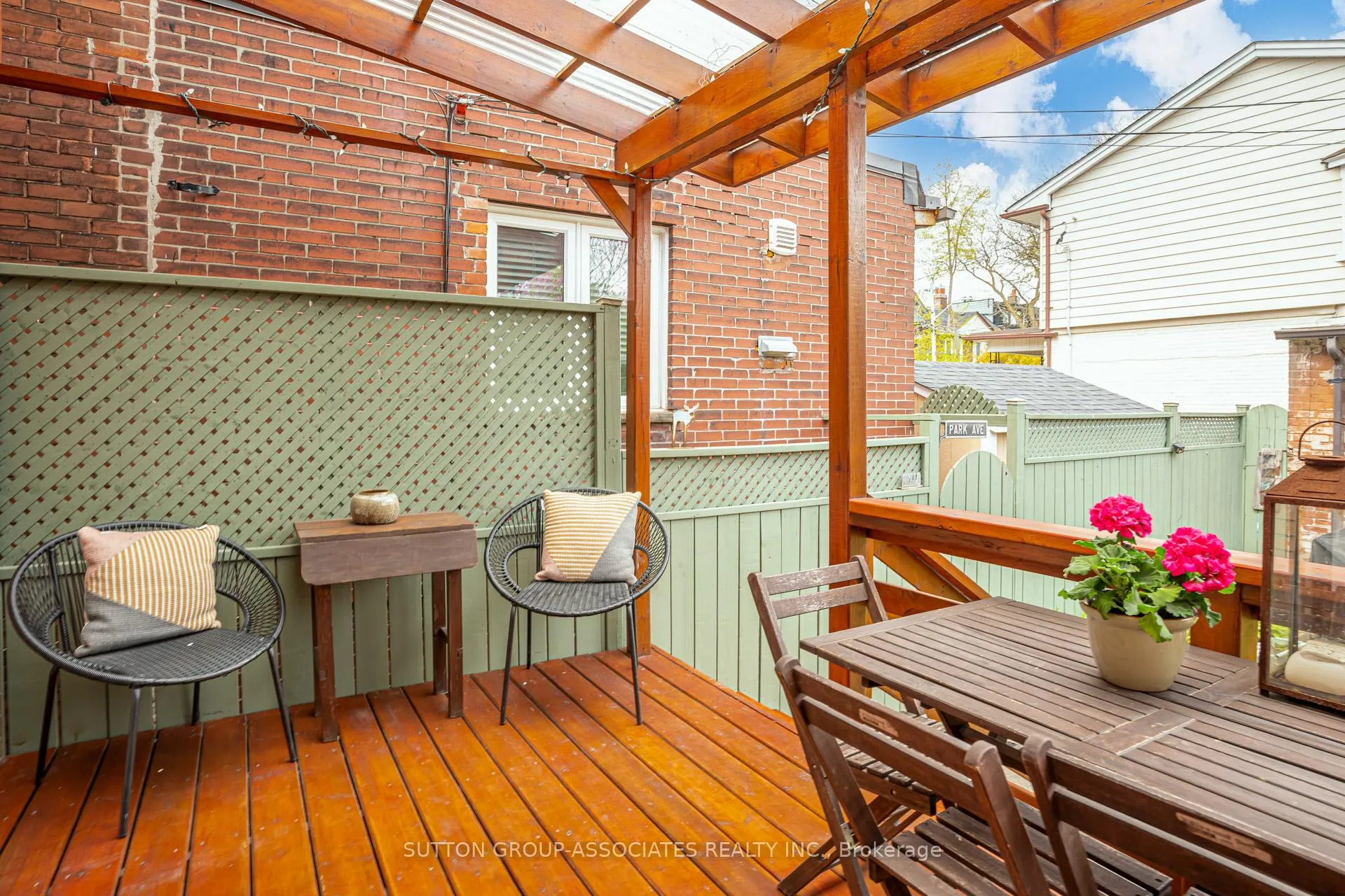 Photo 41 of 32A Vermont Avenue, Toronto, The Annex — HOMEH