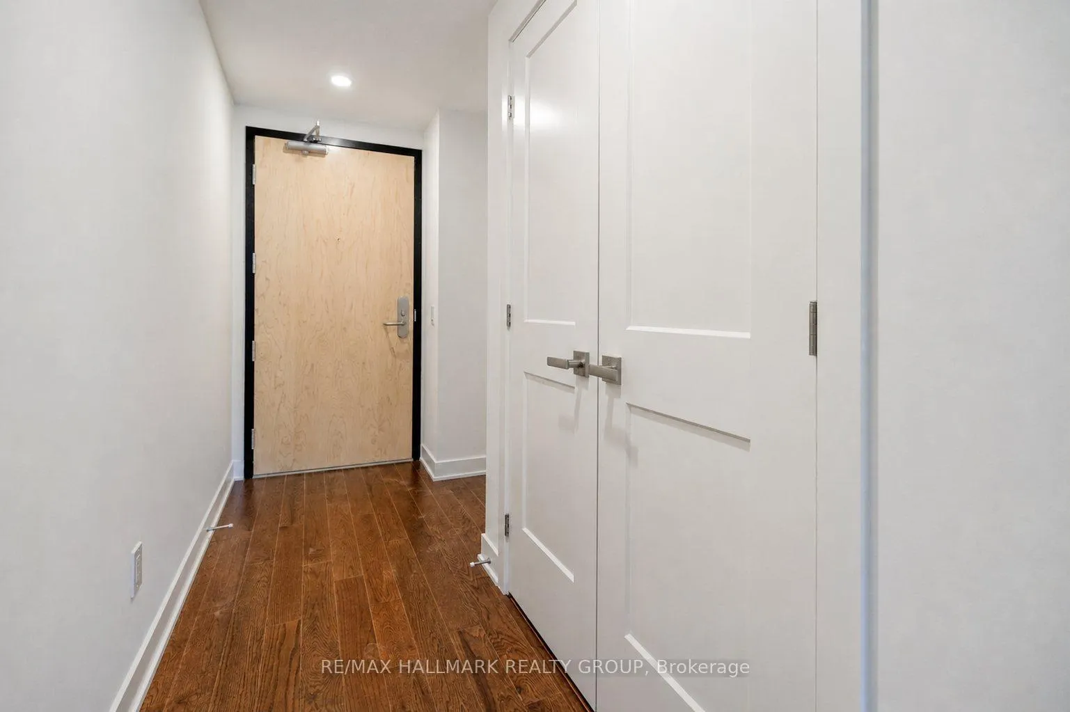 Photo 11 of Unit 1502, 340 Queen Street, Ottawa, Ottawa Centre — HOMEH