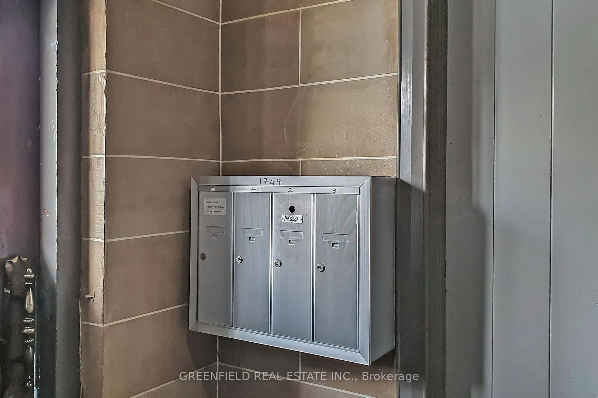 Photo 23 of Unit Upper, 1747 Bayview Avenue, Toronto, Leaside — HOMEH