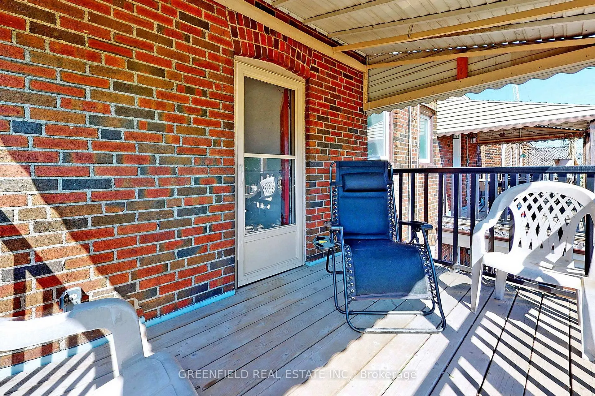 Photo 26 of Unit Upper, 1747 Bayview Avenue, Toronto, Leaside — HOMEH