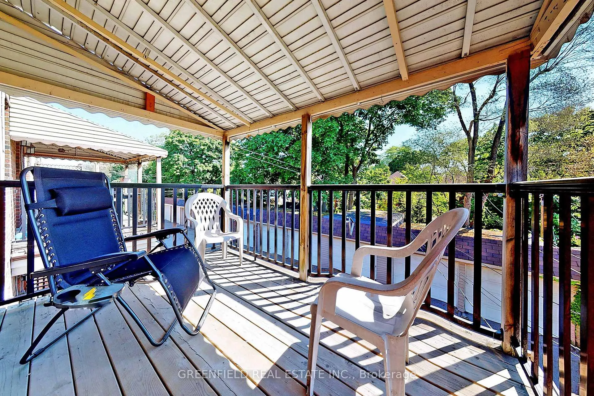 Photo 27 of Unit Upper, 1747 Bayview Avenue, Toronto, Leaside — HOMEH