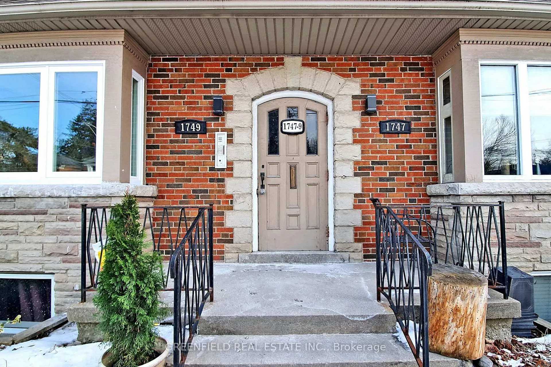 Photo 28 of Unit Upper, 1747 Bayview Avenue, Toronto, Leaside — HOMEH