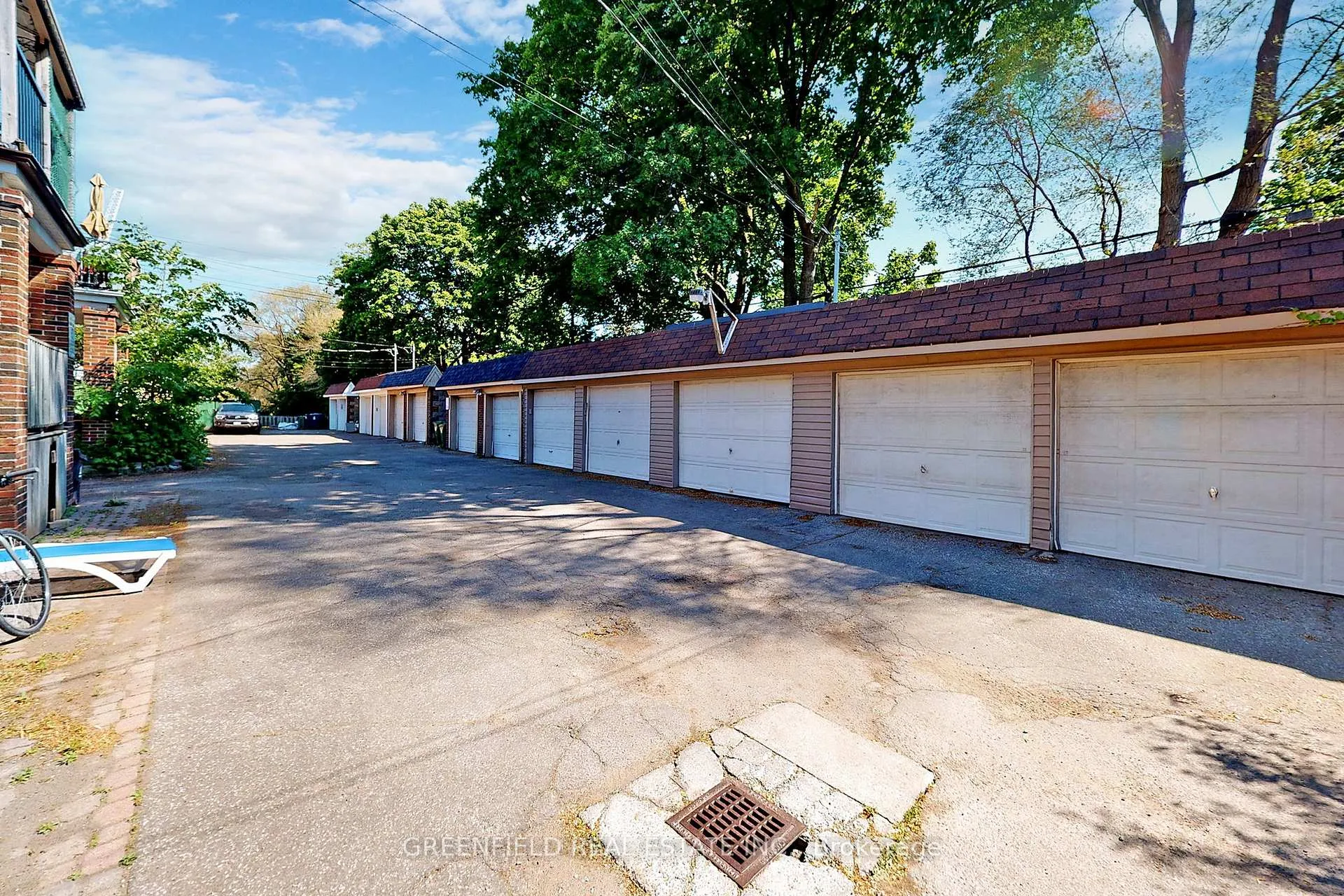 Photo 31 of Unit Upper, 1747 Bayview Avenue, Toronto, Leaside — HOMEH