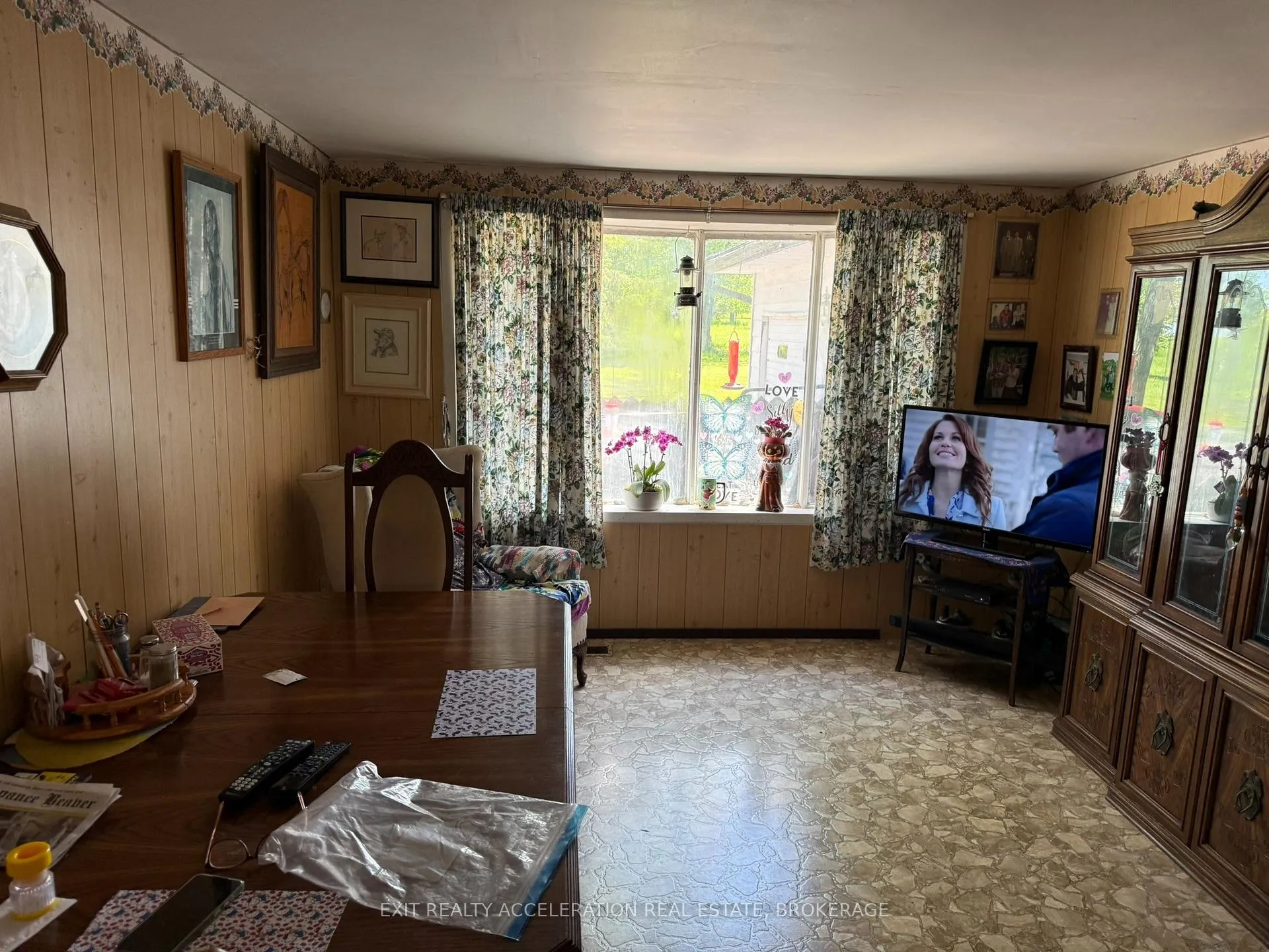 Photo 3 of 3909 County Rd 9, Greater Napanee — HOMEH