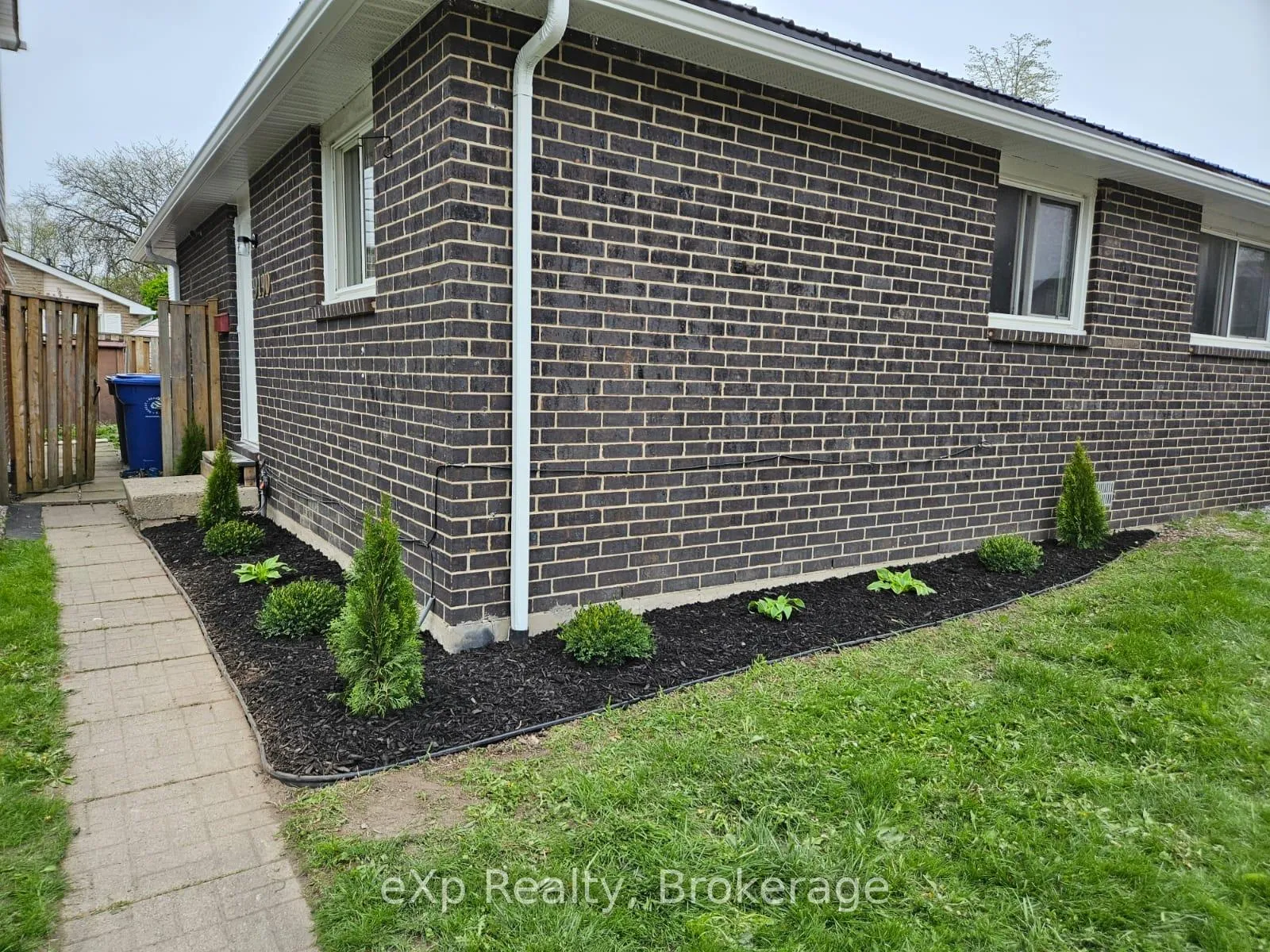 Photo 2 of 9190 Blencarn Court, Windsor — HOMEH