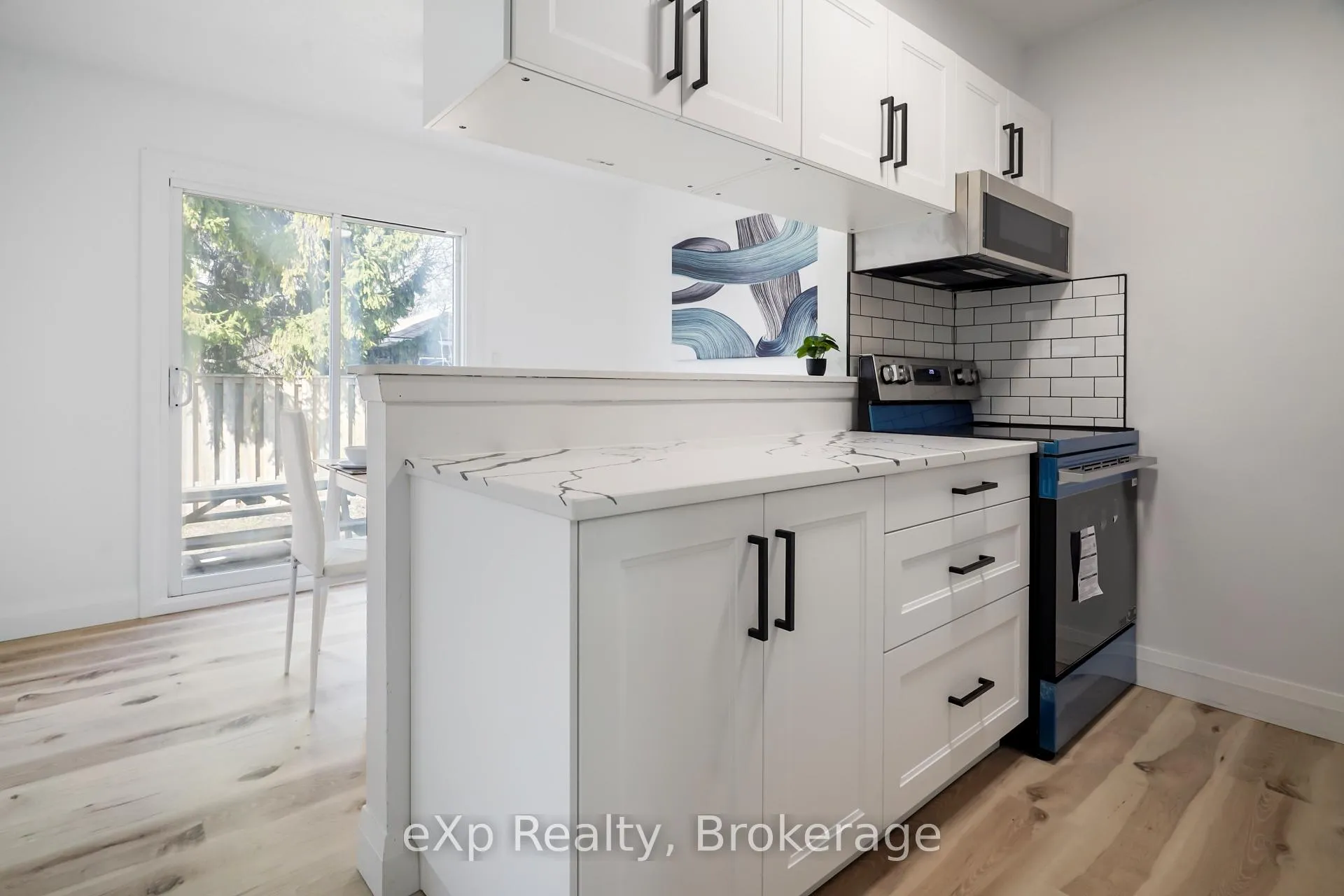 Photo 16 of 9190 Blencarn Court, Windsor — HOMEH