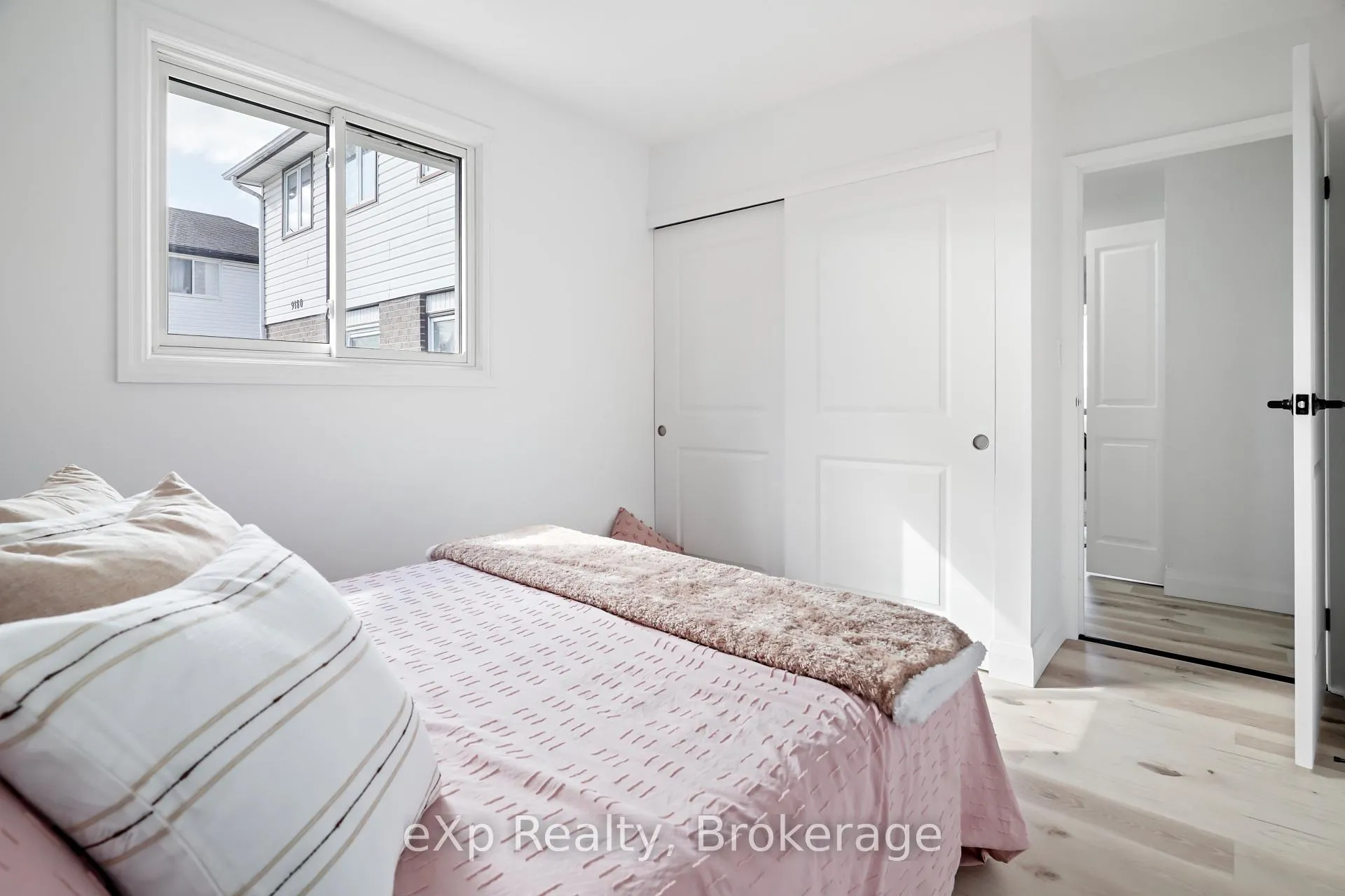 Photo 23 of 9190 Blencarn Court, Windsor — HOMEH