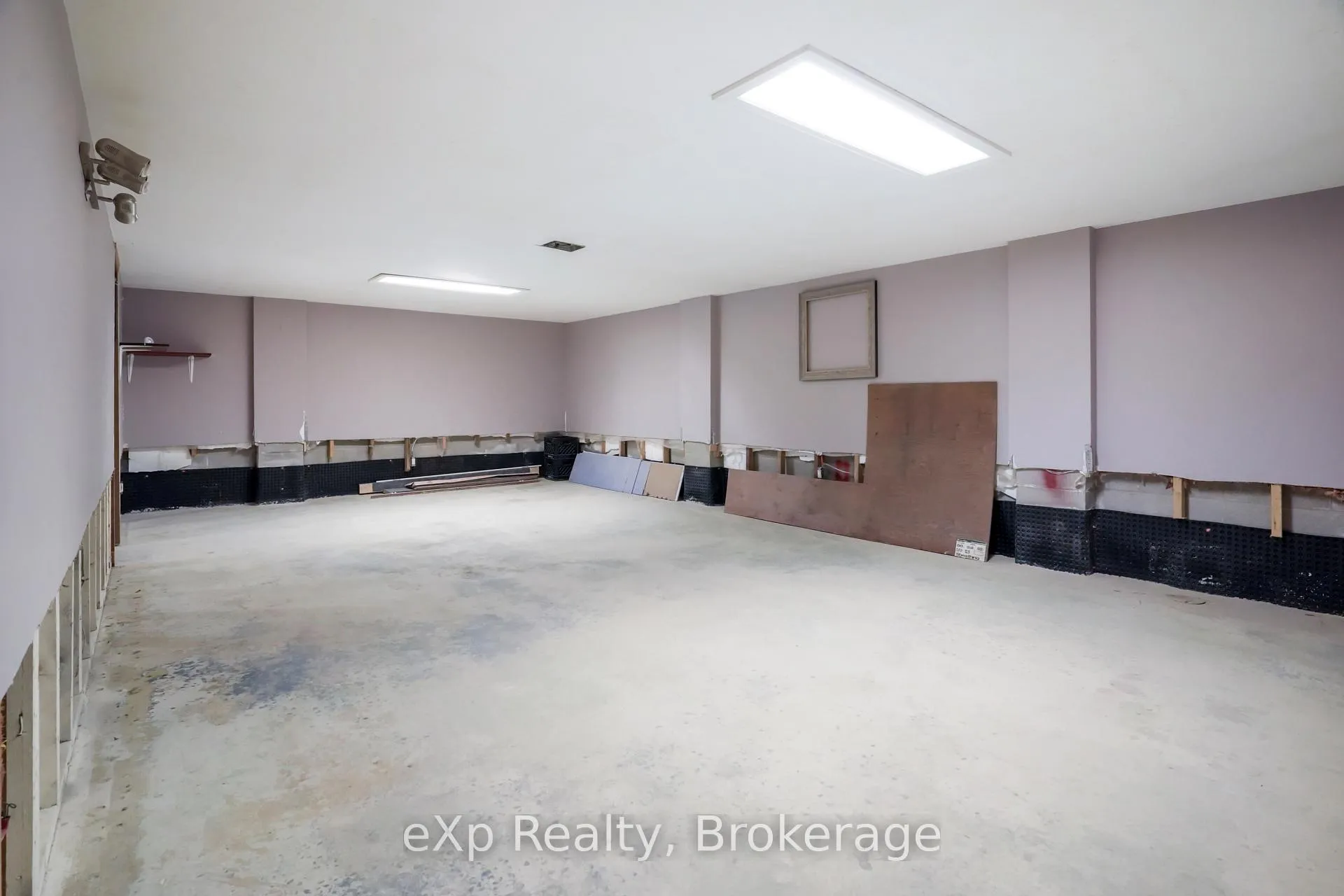 Photo 31 of 9190 Blencarn Court, Windsor — HOMEH