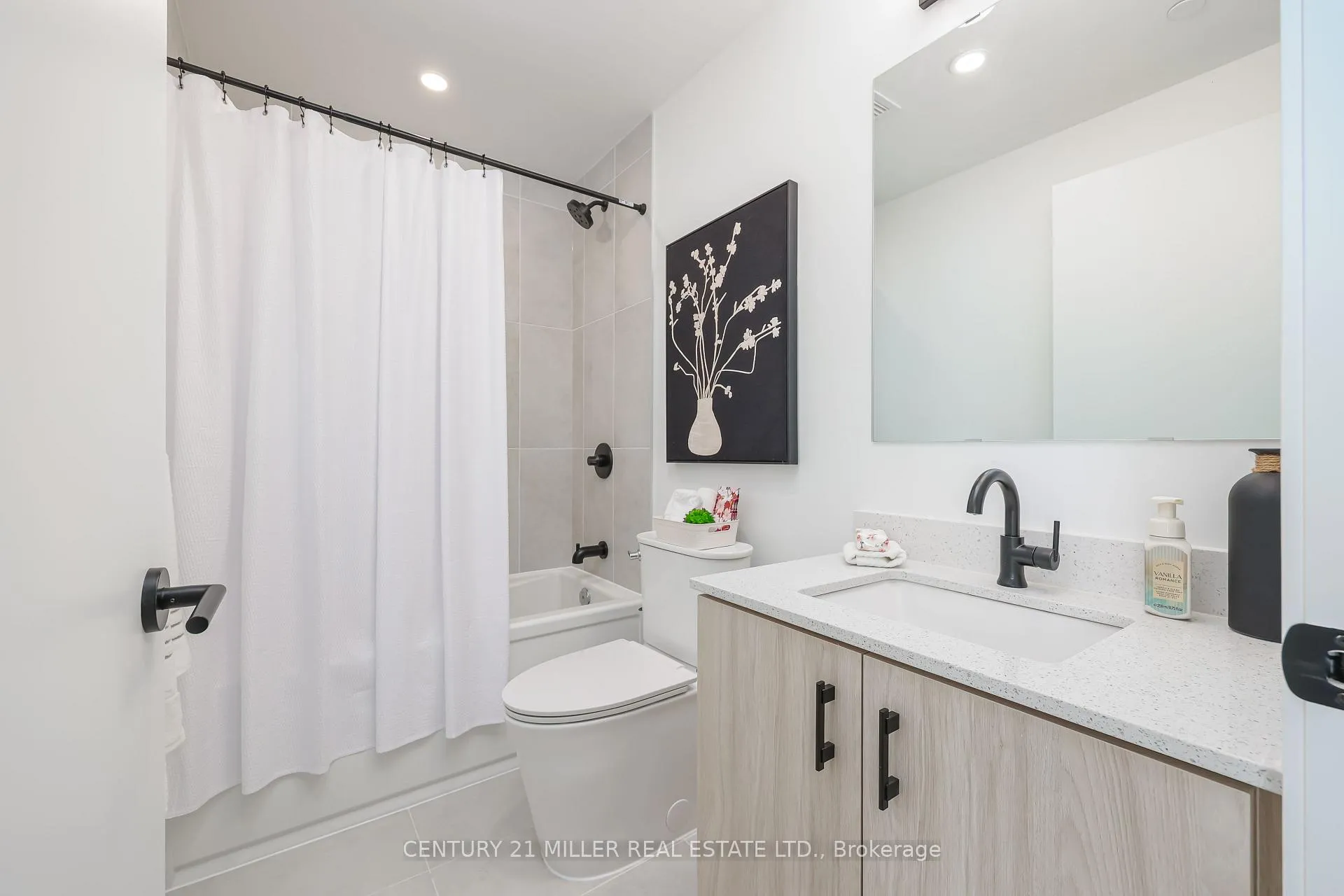 Photo 19 of Unit 434, 4878 Powers Common, Burlington, Alton — HOMEH