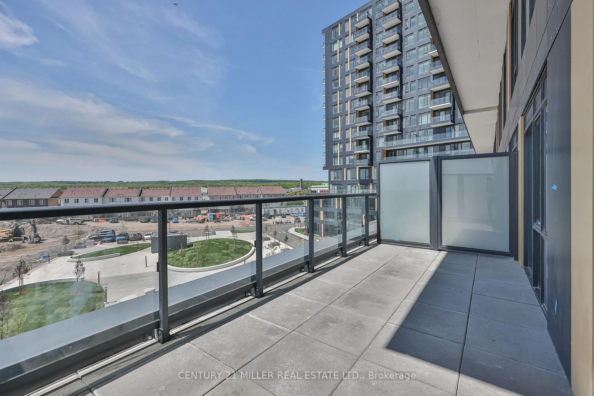 Photo 22 of Unit 434, 4878 Powers Common, Burlington, Alton — HOMEH