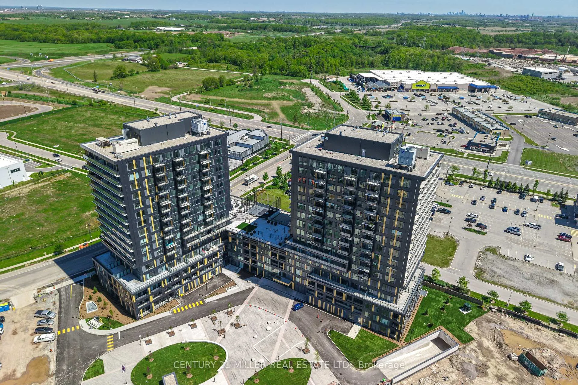 Photo 42 of Unit 434, 4878 Powers Common, Burlington, Alton — HOMEH