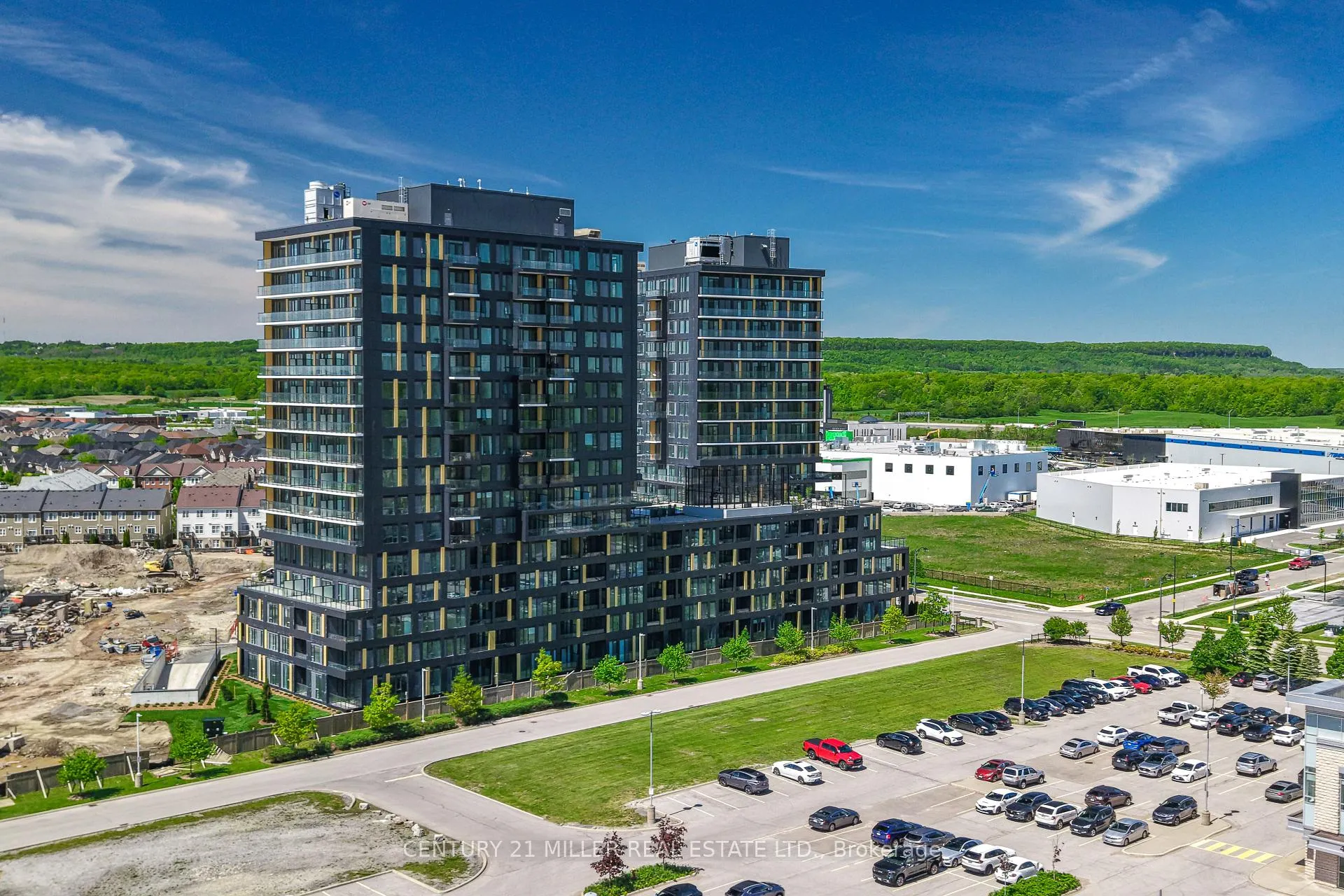 Photo 43 of Unit 434, 4878 Powers Common, Burlington, Alton — HOMEH