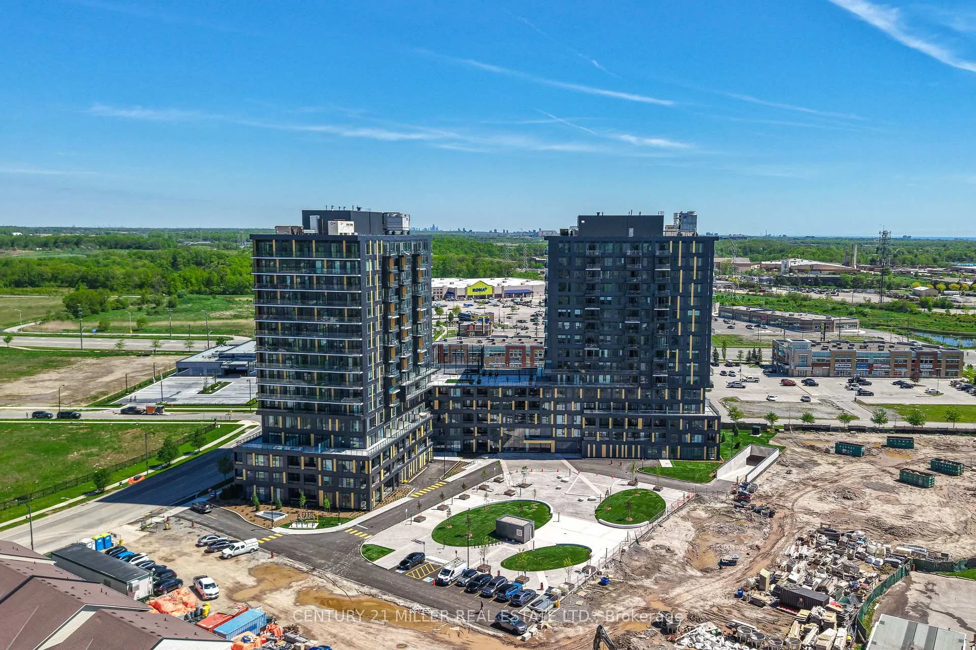 Photo 49 of Unit 434, 4878 Powers Common, Burlington, Alton — HOMEH