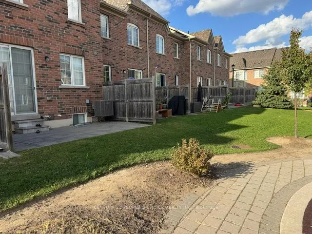 Photo 12 of 78 Utopia Way, Brampton, Bram East — HOMEH