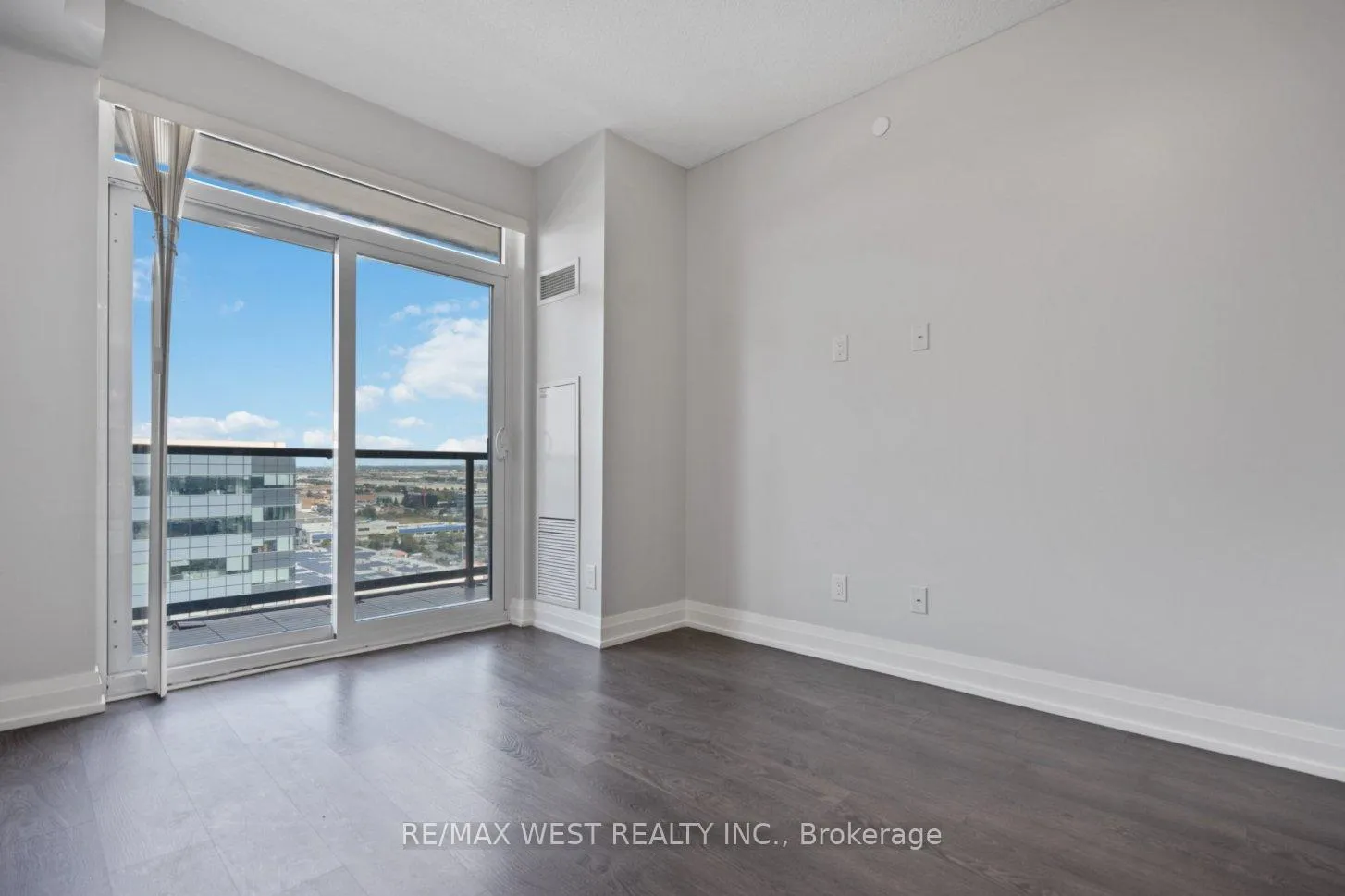 Photo 18 of Unit 1504, 3600 Highway 7 Road, Vaughan, Vaughan Corporate Centre — HOMEH