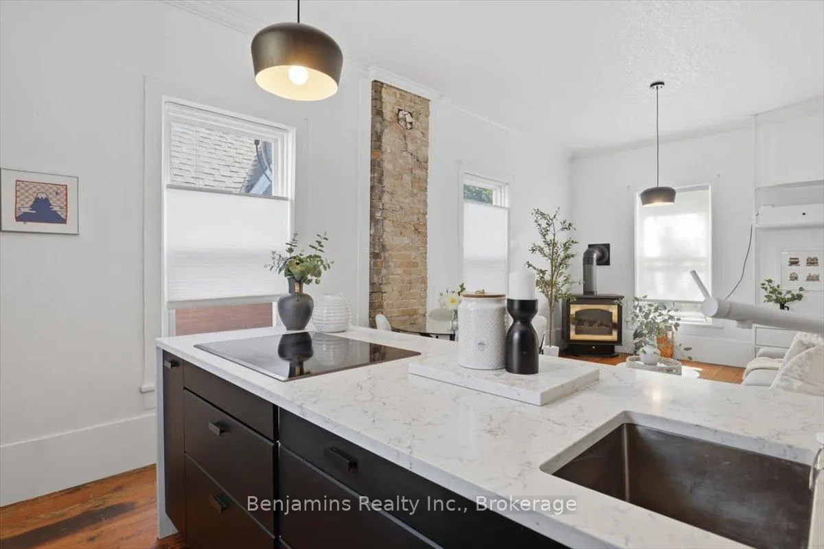 Photo 19 of 53 Eby Street S, Kitchener, Cedar Hill — HOMEH