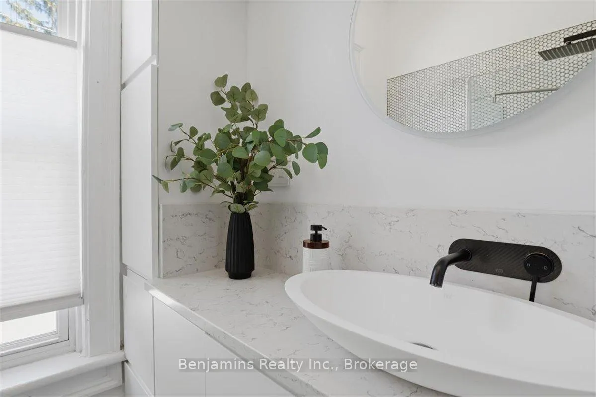 Photo 22 of 53 Eby Street S, Kitchener, Cedar Hill — HOMEH