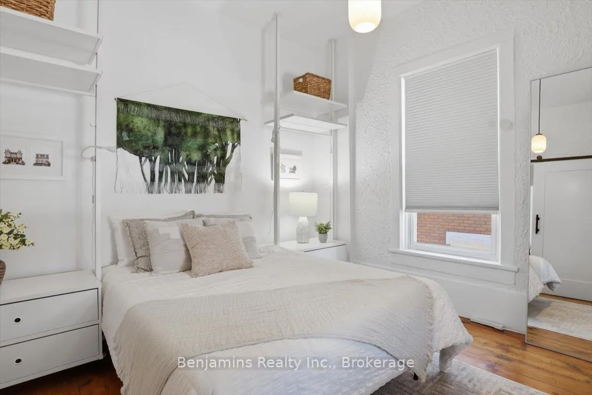 Photo 26 of 53 Eby Street S, Kitchener, Cedar Hill — HOMEH