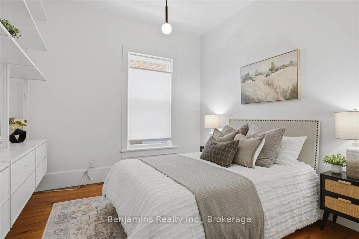 Photo 27 of 53 Eby Street S, Kitchener, Cedar Hill — HOMEH