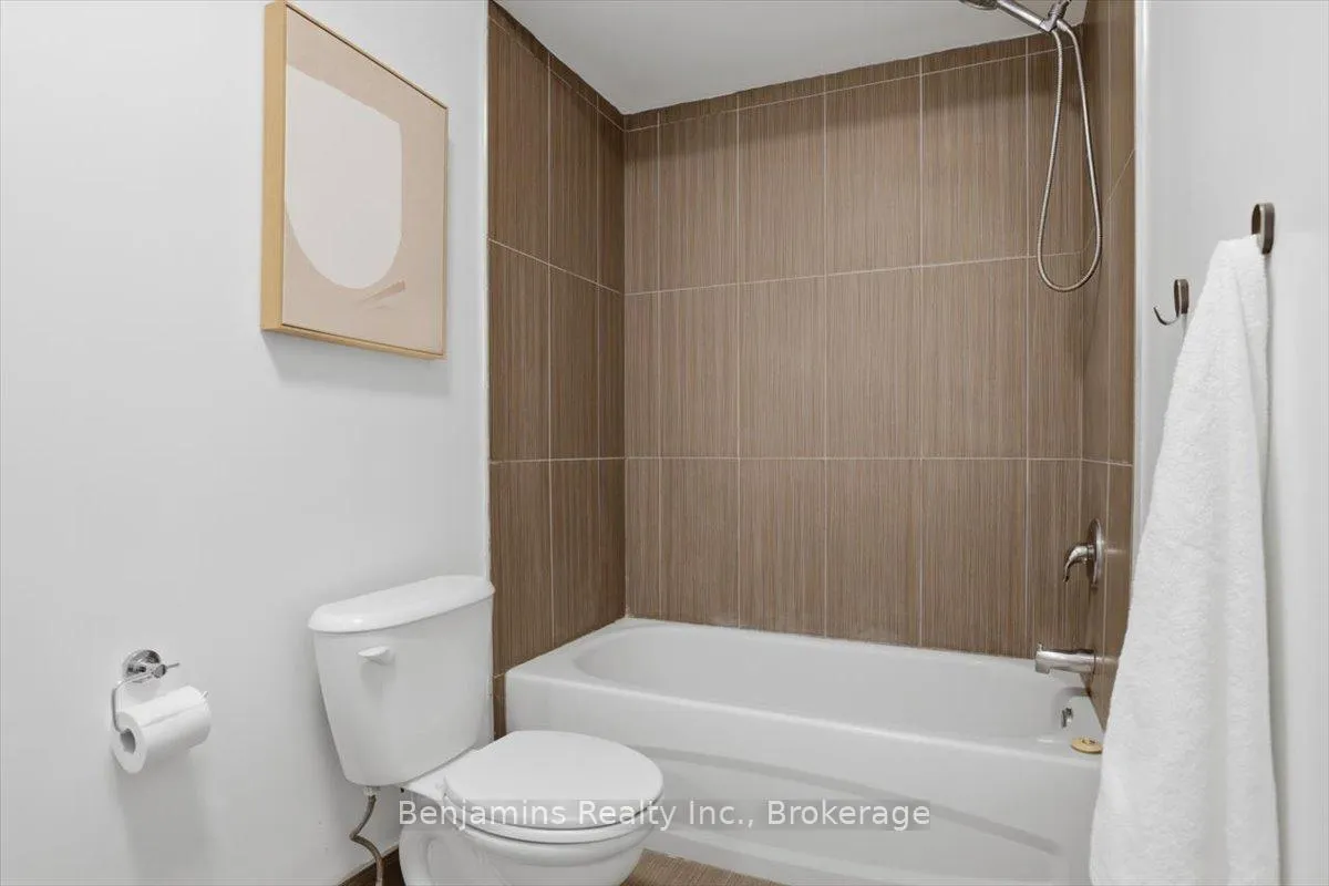 Photo 36 of 53 Eby Street S, Kitchener, Cedar Hill — HOMEH