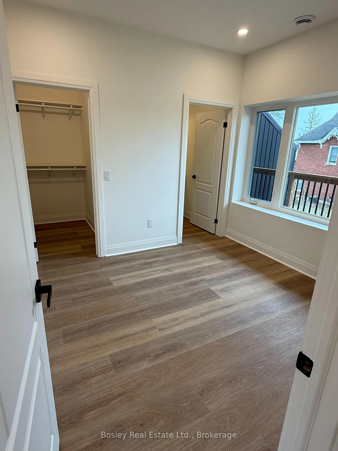 Photo 9 of Unit 4, 6 Golfview Drive, Collingwood — HOMEH